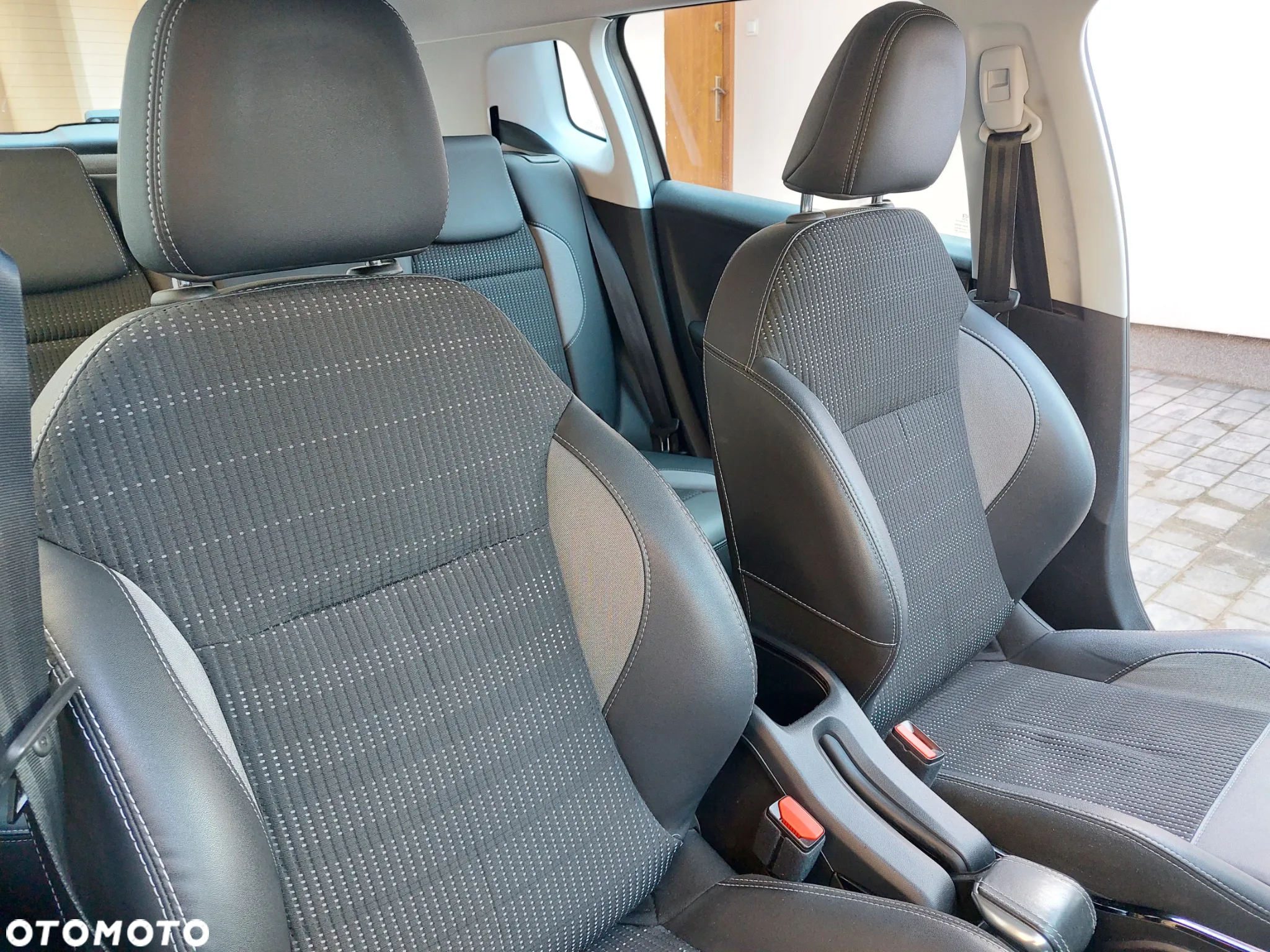 Peugeot 2008 - 20