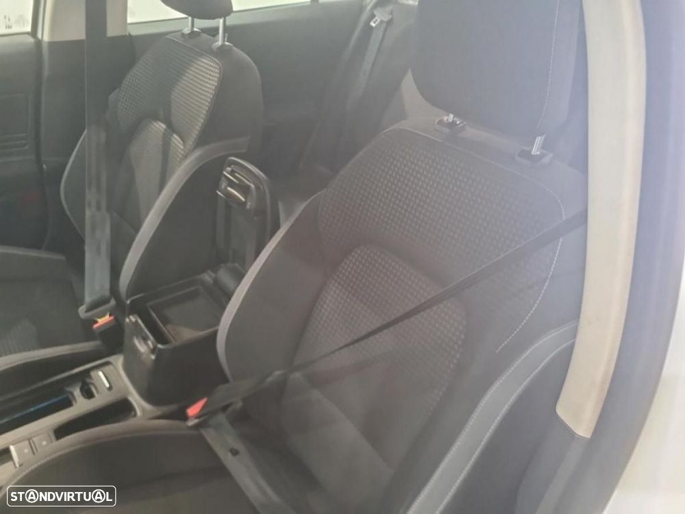 Ford Focus SW 1.5 TDCi EcoBlue Connected - 5