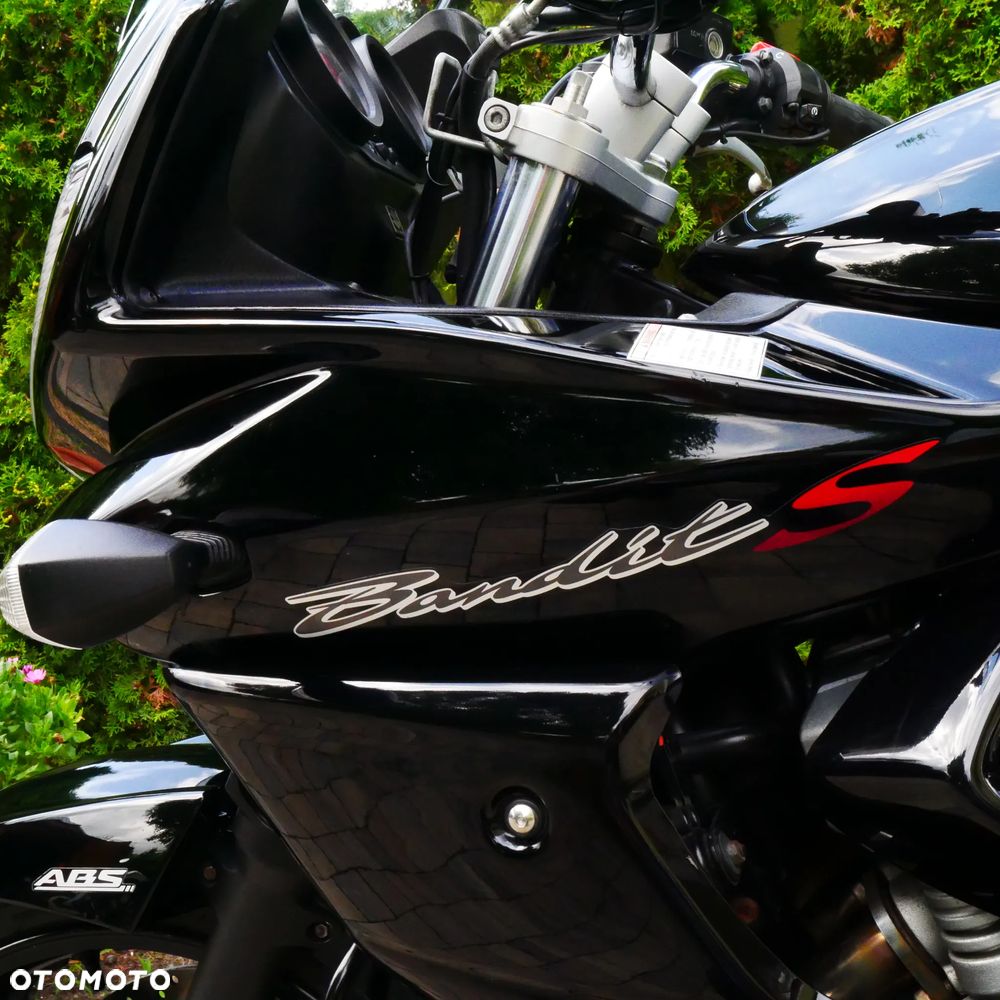 Suzuki GS - 8