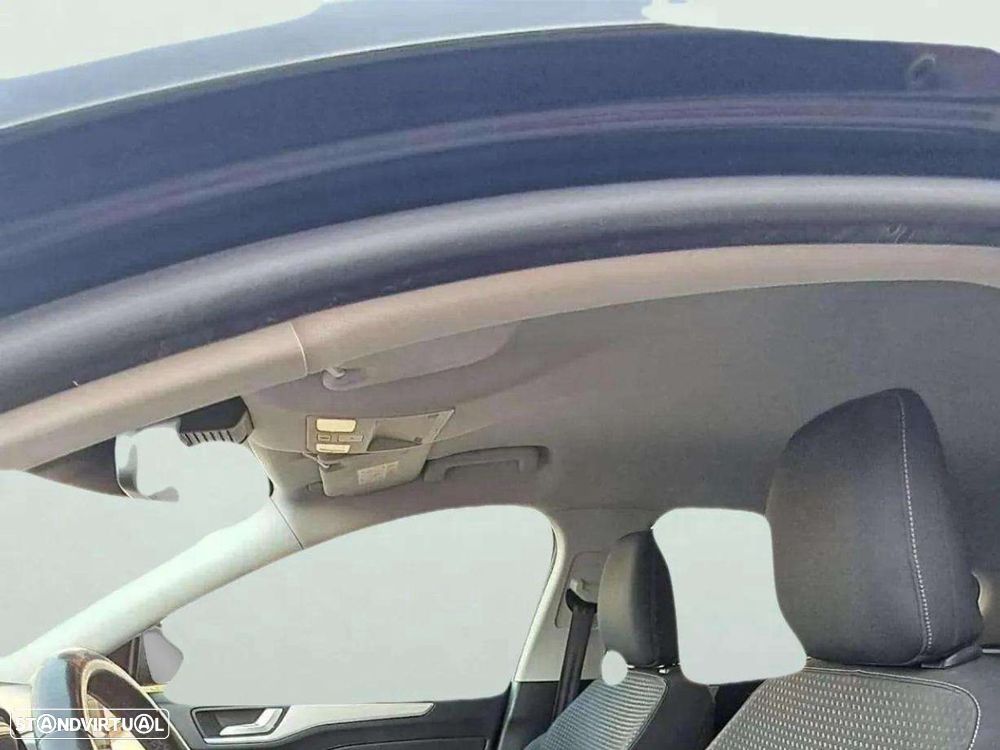 Ford Focus 1.5 TDCi EcoBlue Connected - 15