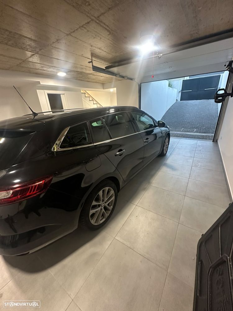 Renault Mégane Sport Tourer 2017 photo 2