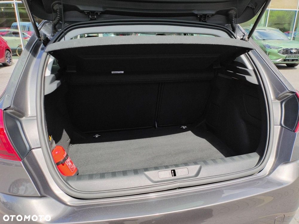 Peugeot 308 - 30