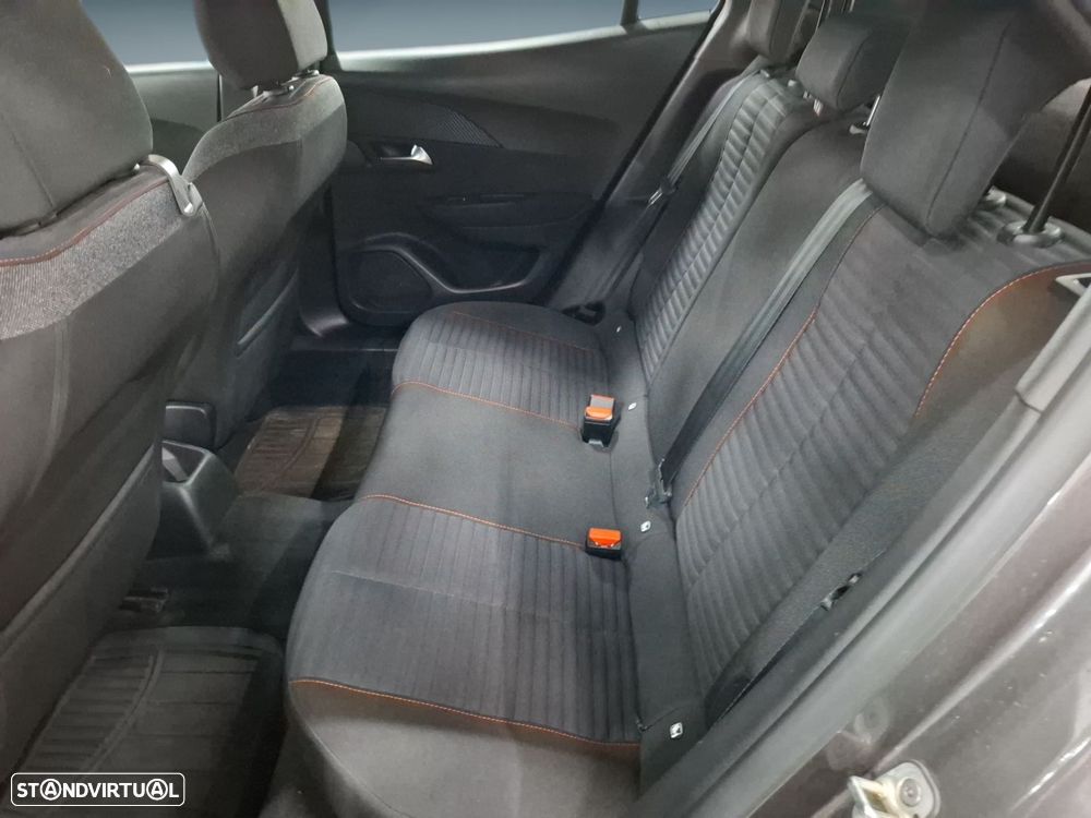 Peugeot 2008 1.2 PureTech Active Pack - 14