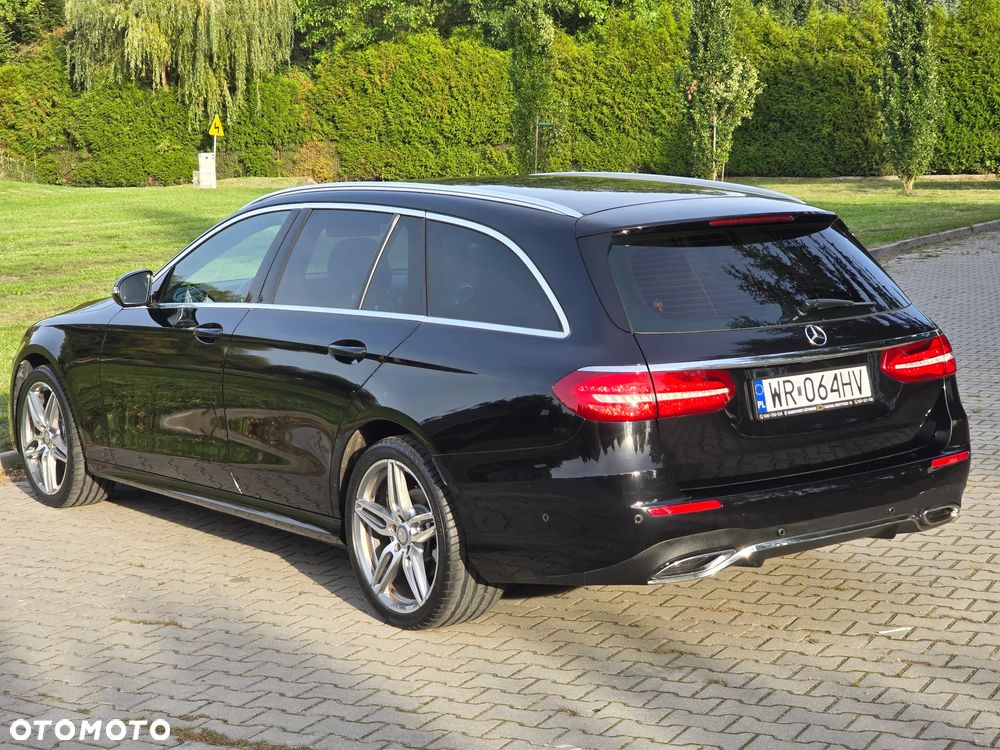 Mercedes-Benz Klasa E 220 d T 9G-TRONIC AMG Line - 7