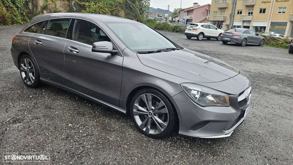 Mercedes-Benz CLA 200 d 7G-DCT Urban - 13