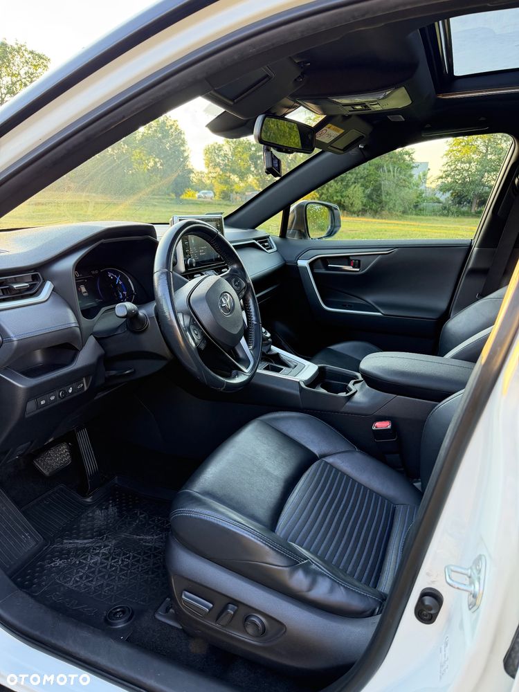 Toyota RAV4 Hybrid Selection 4x2 - 7