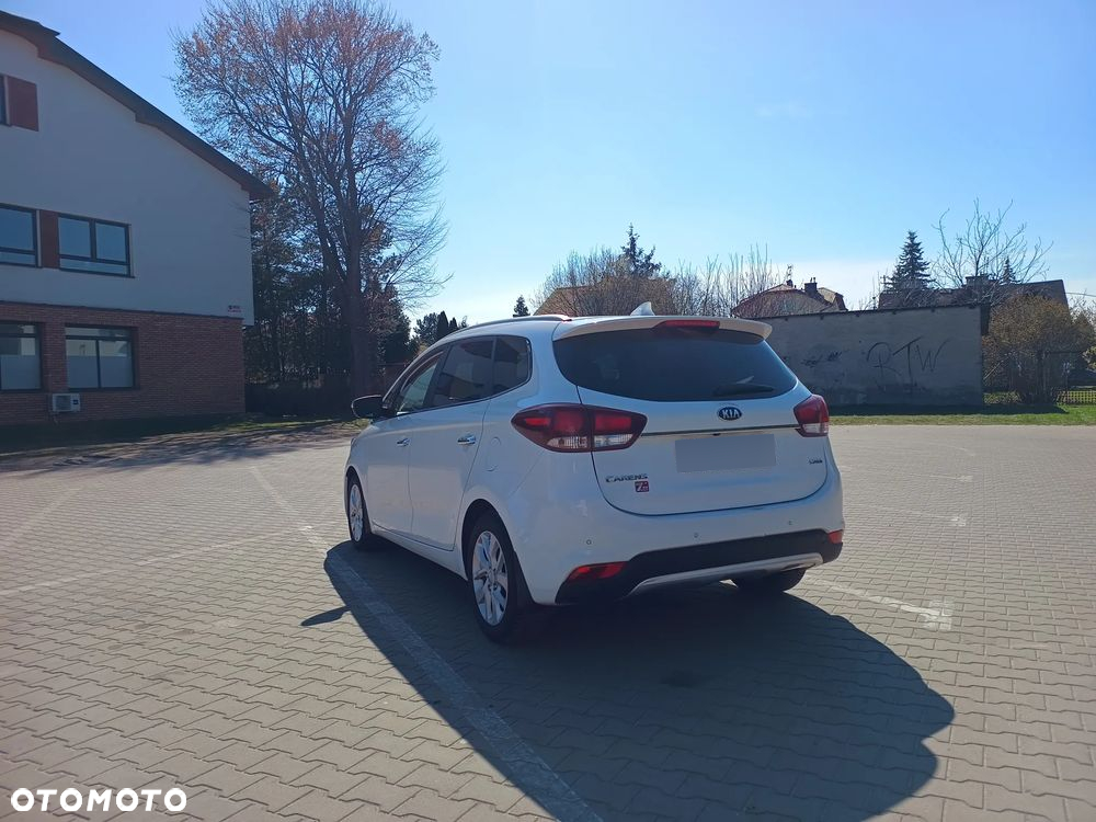 Kia Carens 1.7 CRDi L - 3