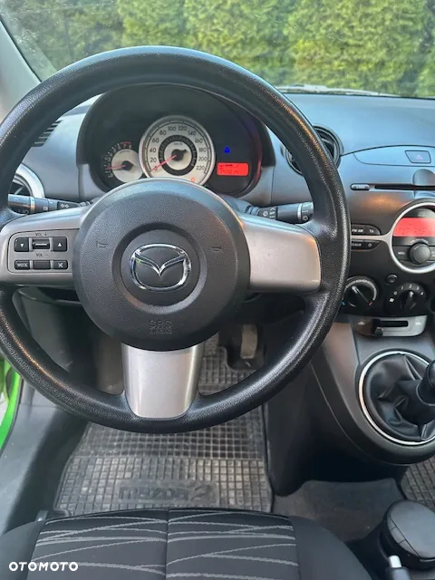 Mazda 2 1.3 Exclusive - 7