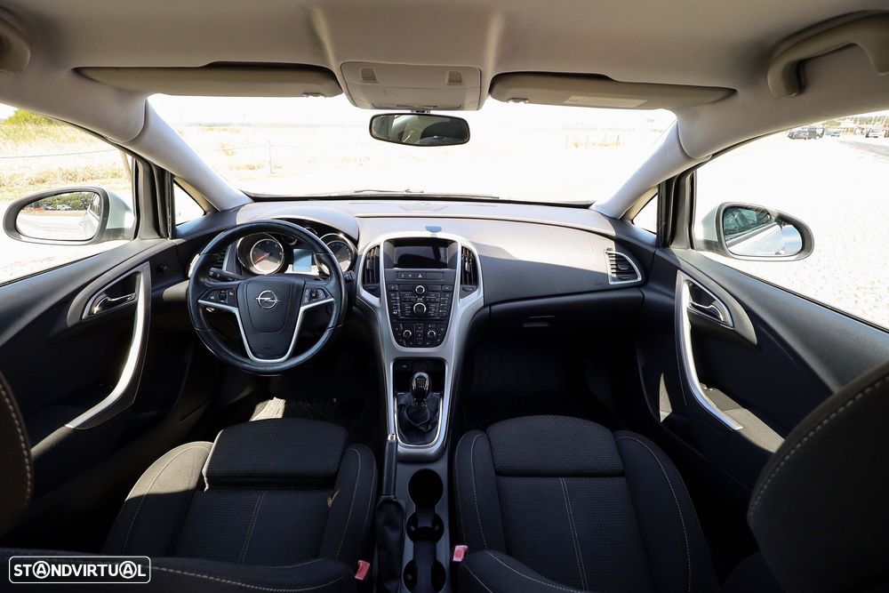 Opel Astra Sports Tourer 1.7 CDTi Cosmo - 9