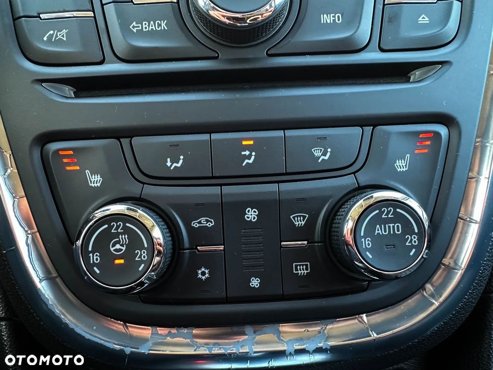 Opel Mokka 1.4 Turbo Automatik Innovation - 33