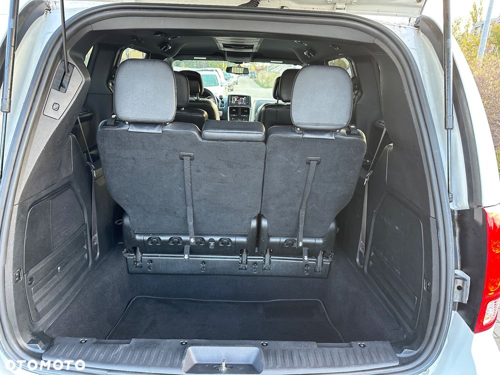 Dodge Grand Caravan 3.6 R/T - 22