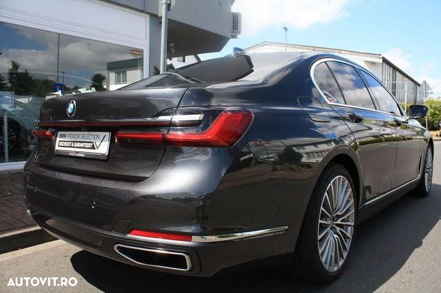 BMW Seria 7 - 8