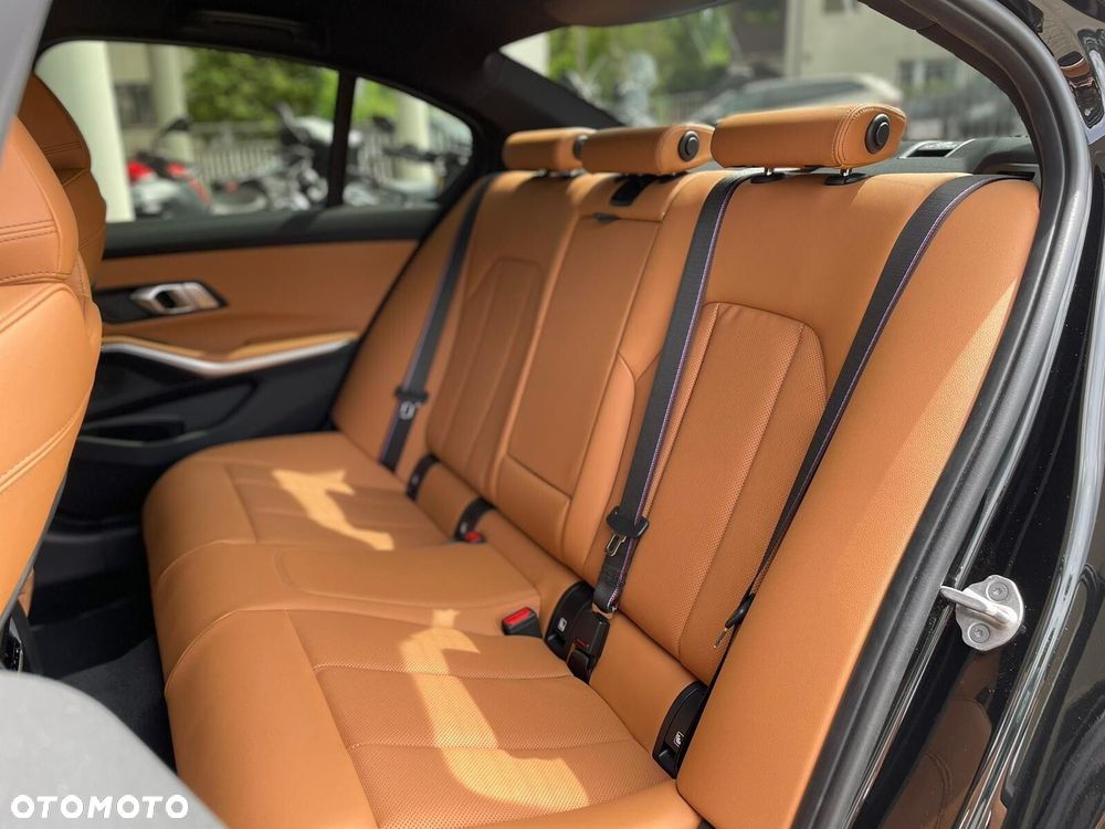 BMW Seria 3 - 30