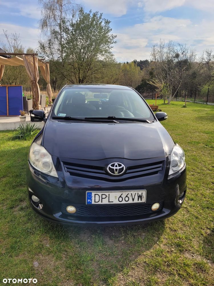 Toyota Auris 1.4 D-4D - 3