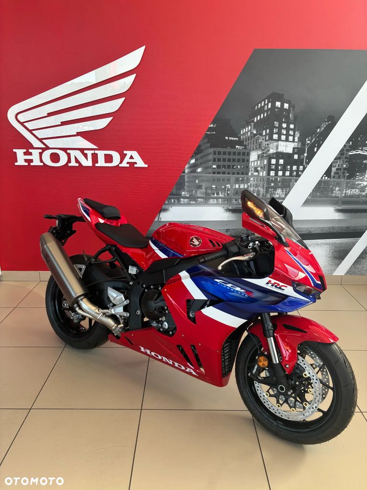 Honda CBR - 3