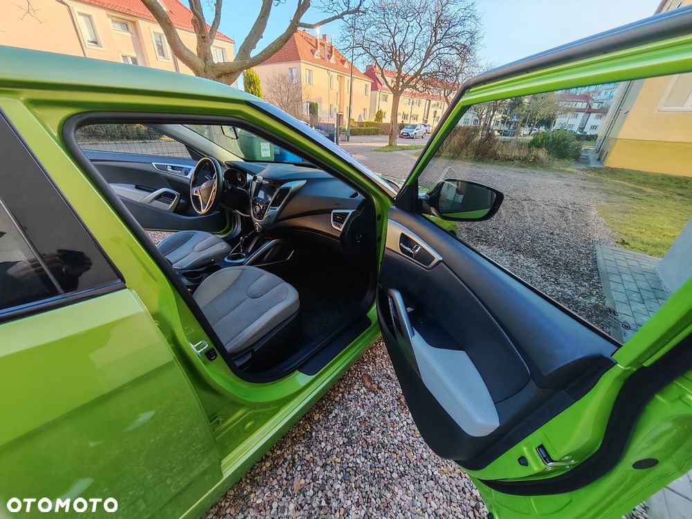 Hyundai Veloster 1.6 DCT Premium - 5