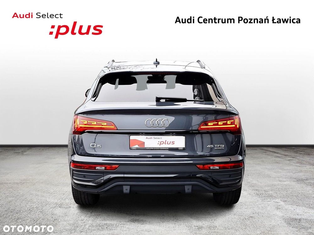 Audi Q5 Sportback - 4