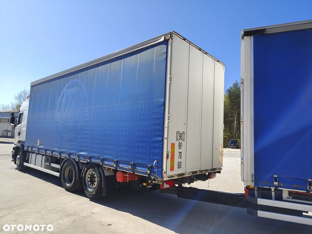 Scania R 450 315/70R22,5 - 4