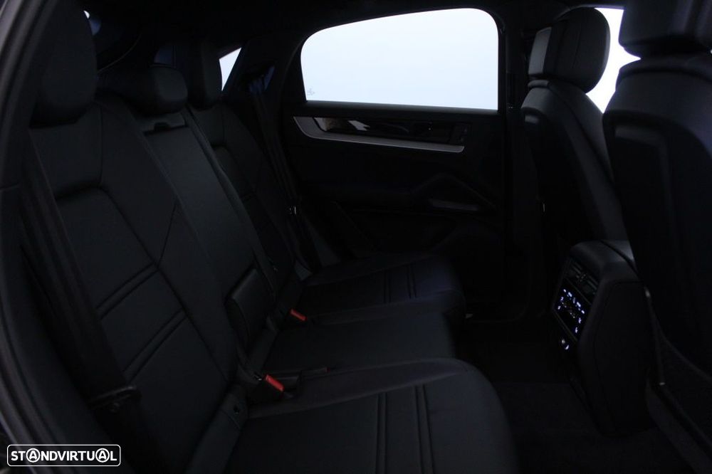 Porsche Cayenne E-Hybrid - 15