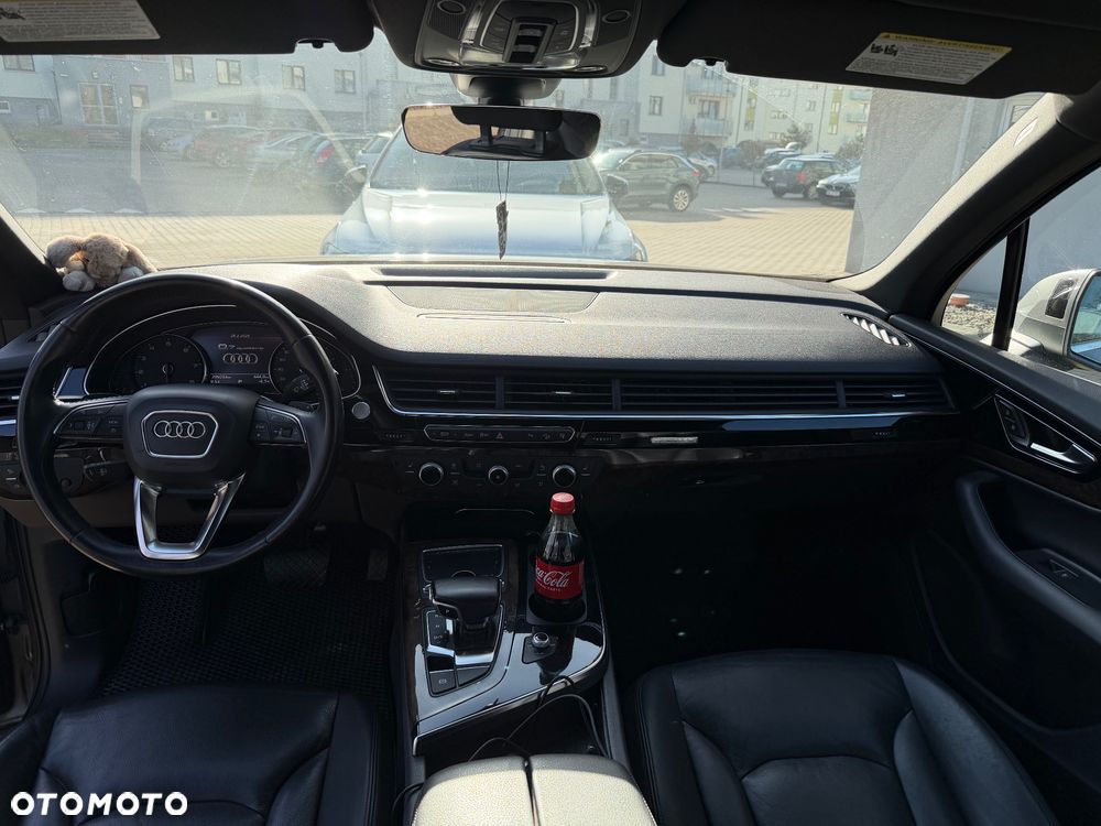 Audi Q7 - 9