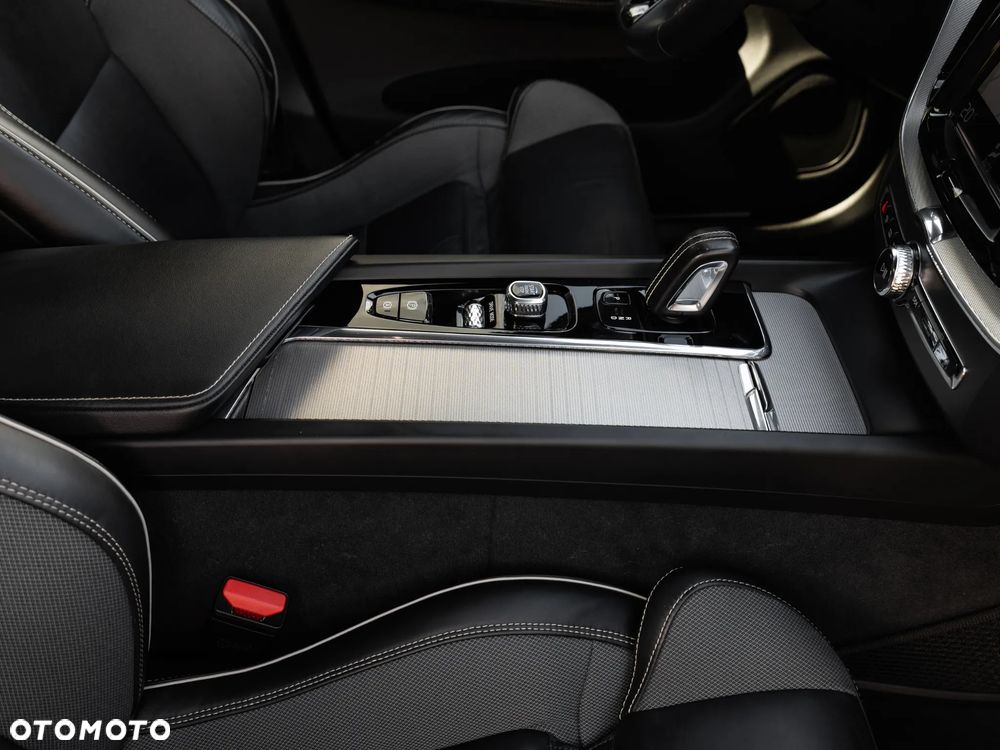 Volvo XC 60 - 28