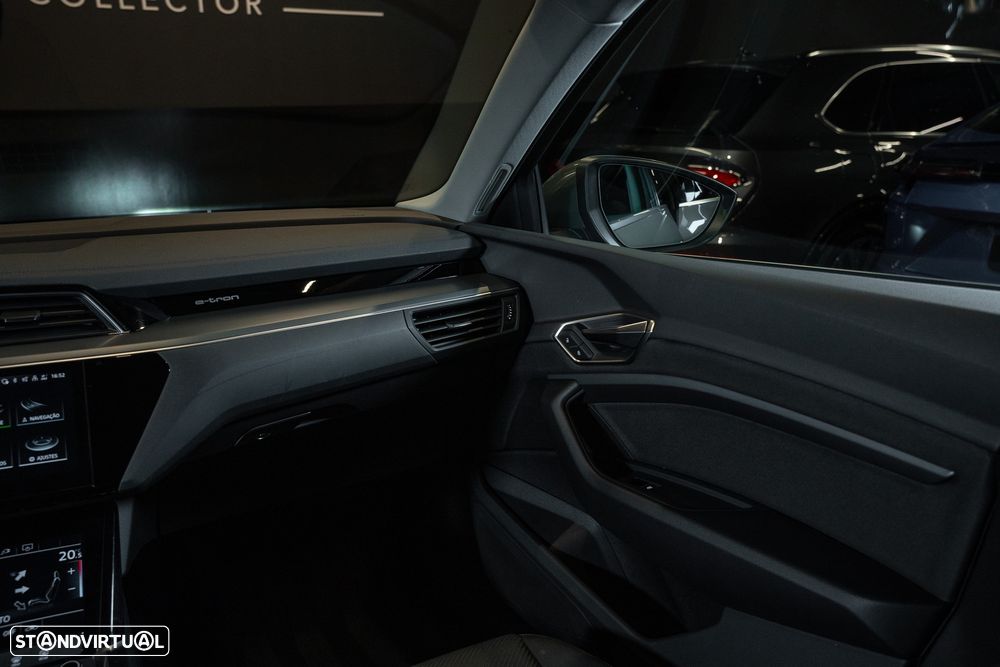 Audi Q8 e-Tron Sportback 55 quattro S line - 13