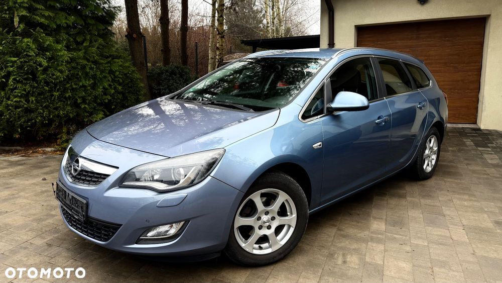 Opel Astra 1.4 Turbo Cosmo - 1