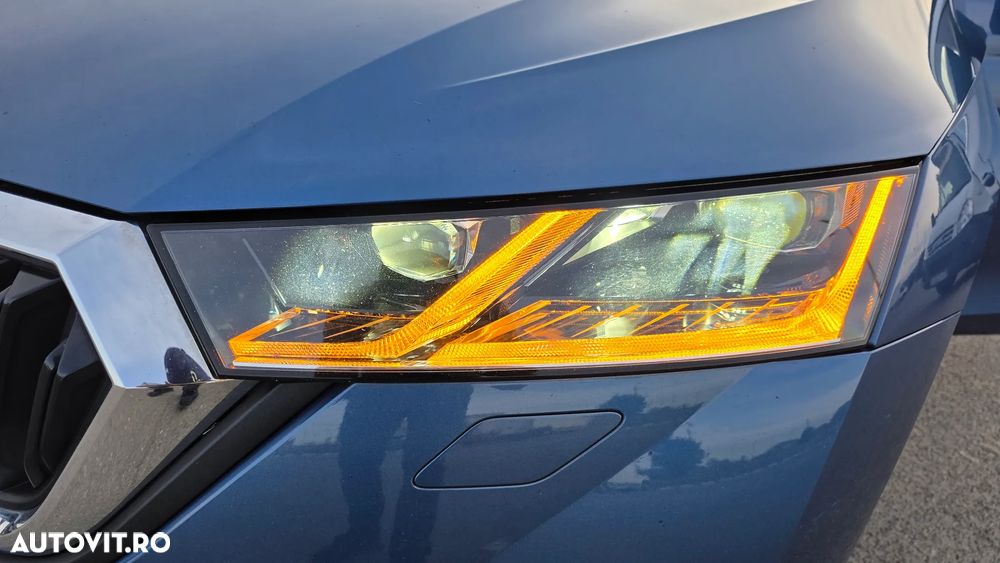 Skoda Octavia 2.0 TDI DSG First Edition - 33