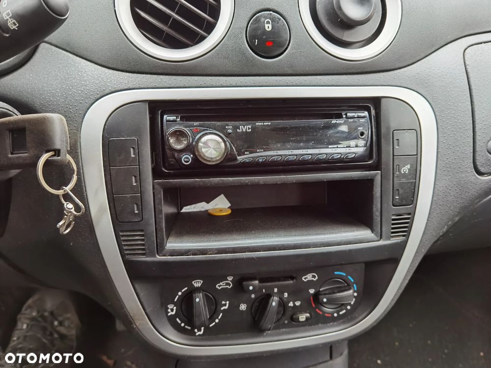Citroën C2 1.1 Style - 6