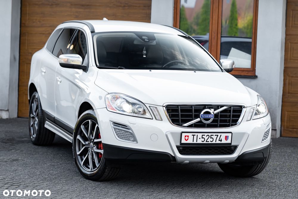 Volvo XC 60 D4 AWD Summum - 1