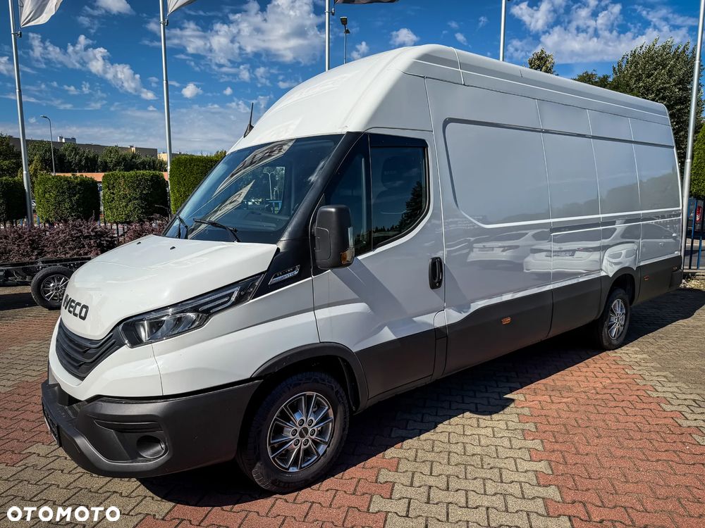 Iveco Daily 35S18HA8 V 3.0 Diesel 180 KM AT8 ZF L4H3 - 13