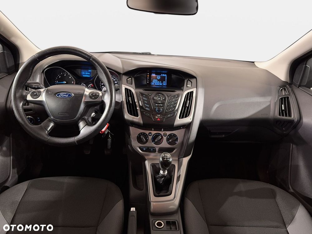 Ford Focus - 14