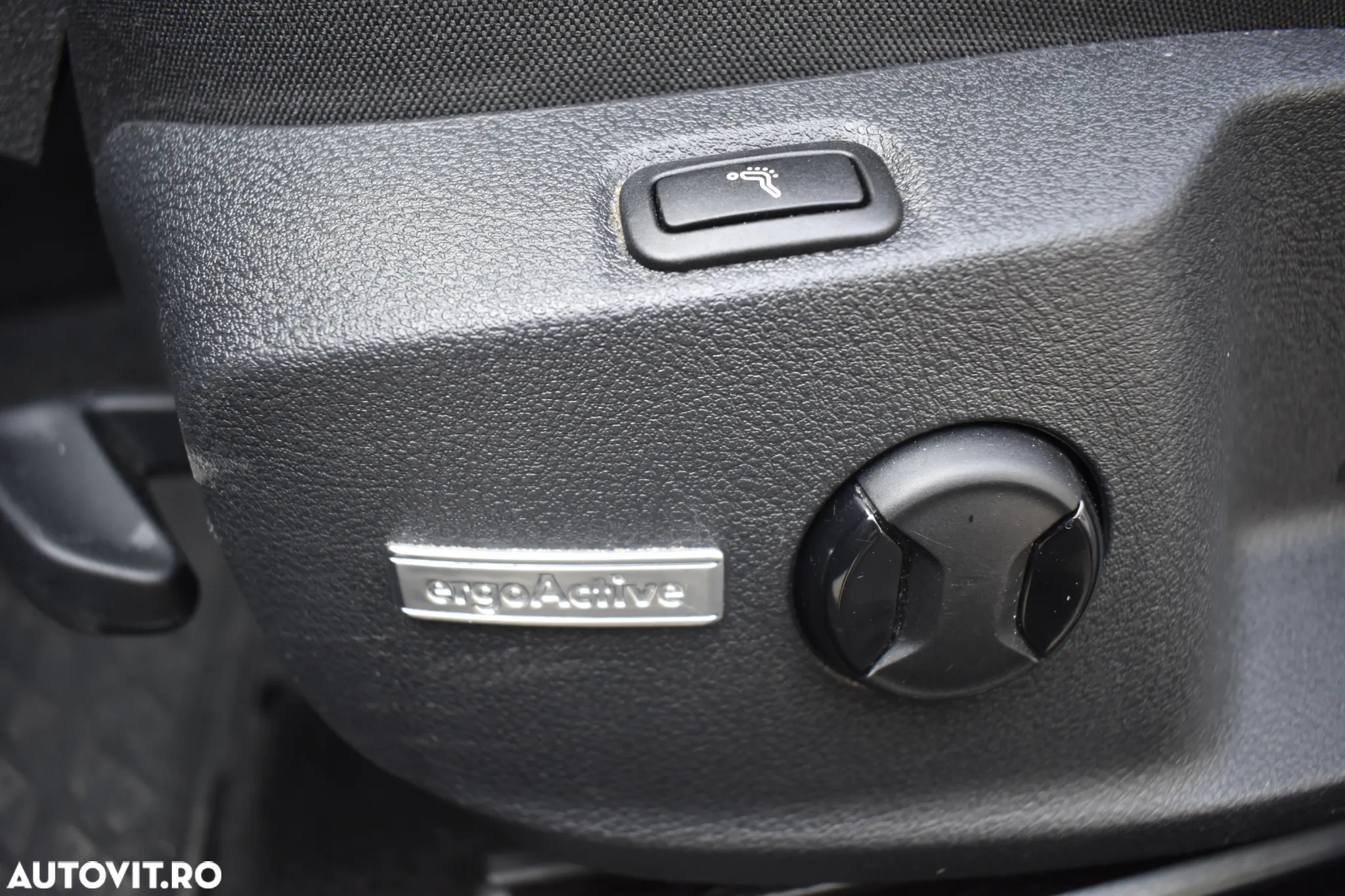 Volkswagen Golf 2.0 TDI DSG Highline - 29