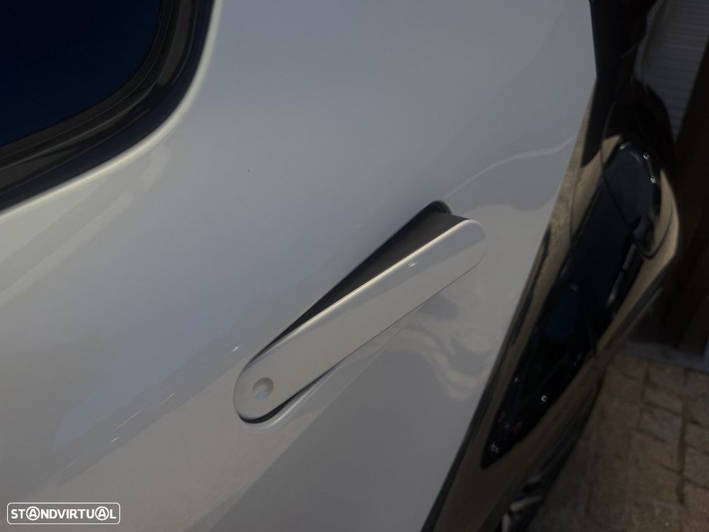 Toyota C-HR 2.0 HDF Plug-in GR Sport Premiere Edition - 19