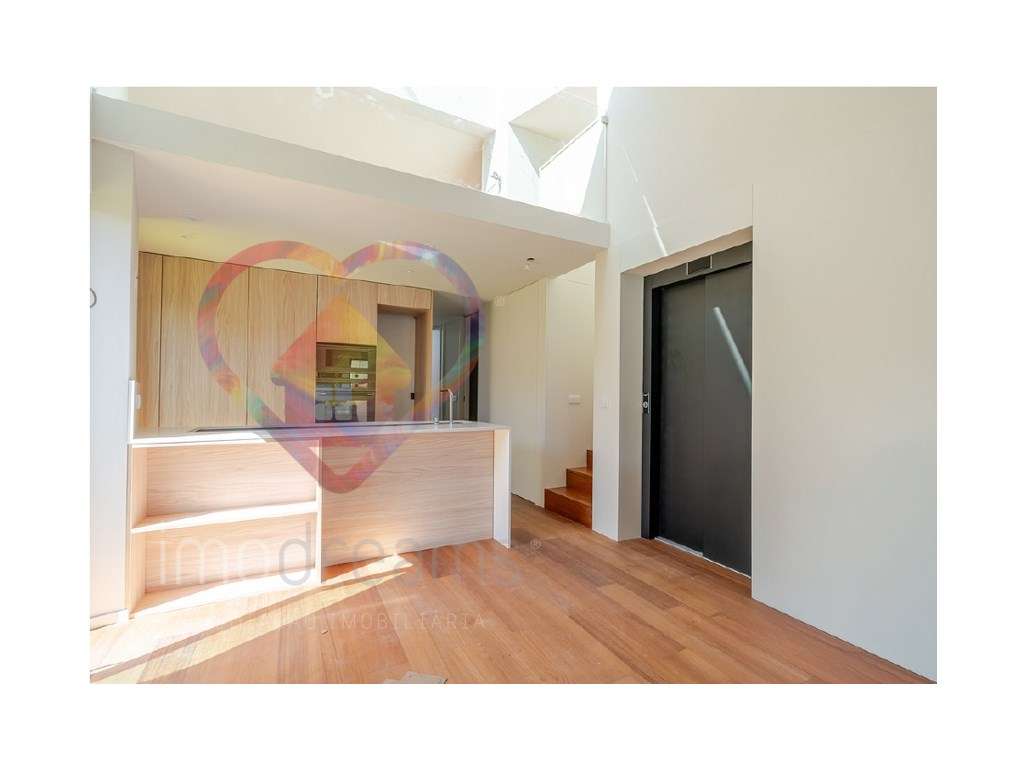 Apartamento T2+1 Duplex c/ Terraço, Aldoar, Porto - Grande imagem: 2/20