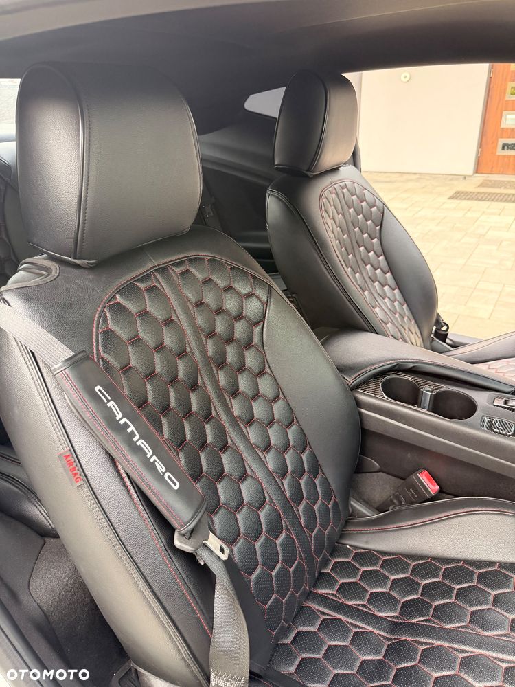 Chevrolet Camaro 3.6 V6 Coupe 2LT - 32