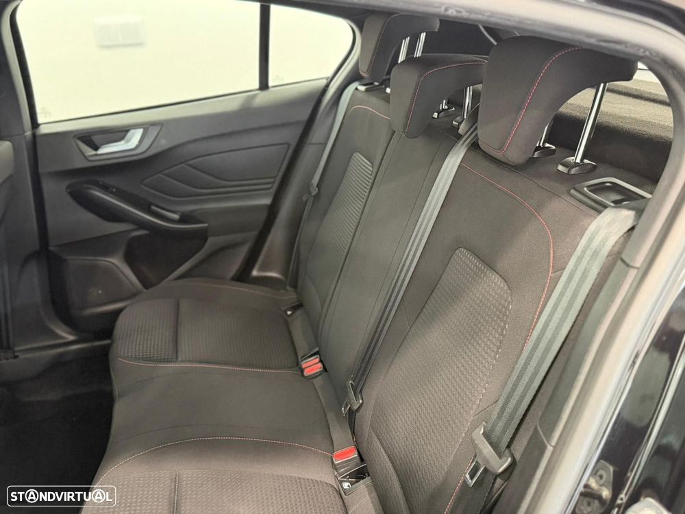 Ford Focus 1.0 EcoBoost MHEV ST-Line - 5