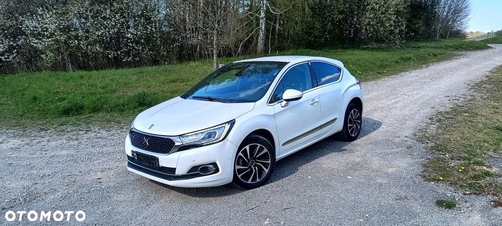 DS Automobiles DS 4 - 10