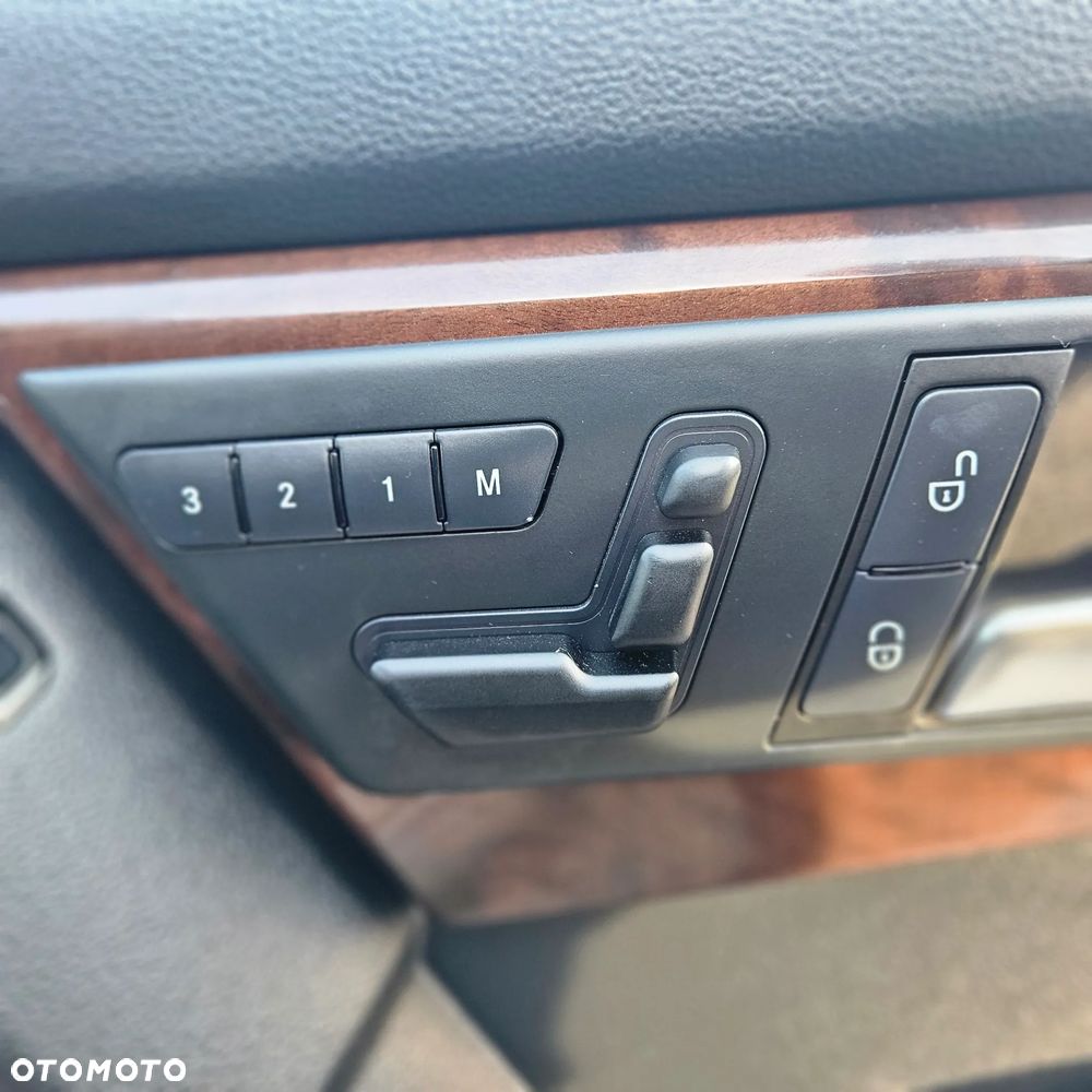 Mercedes-Benz GLK - 29