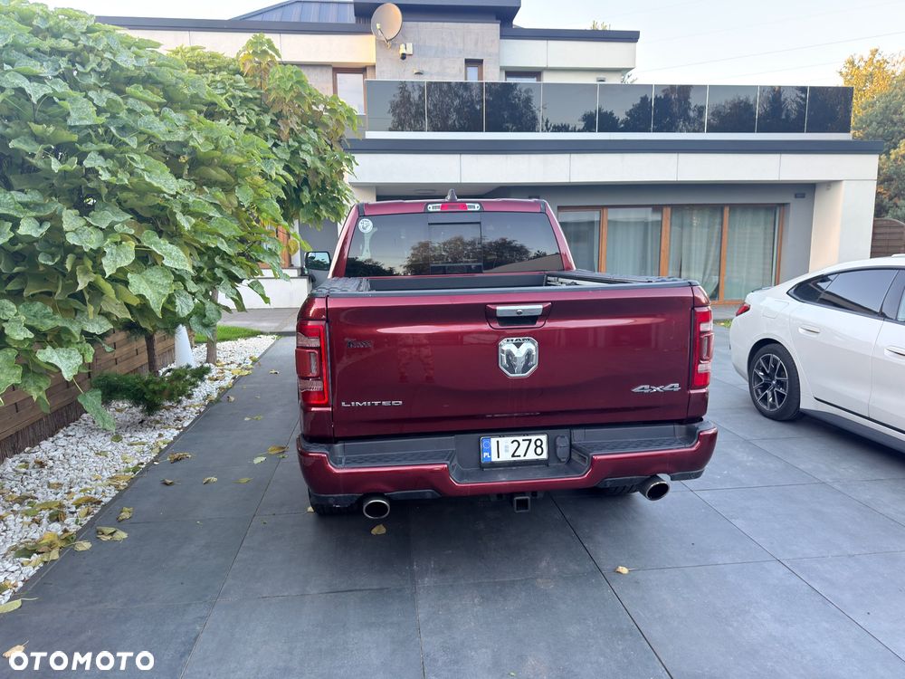 Dodge RAM 5.7 4x4 - 10