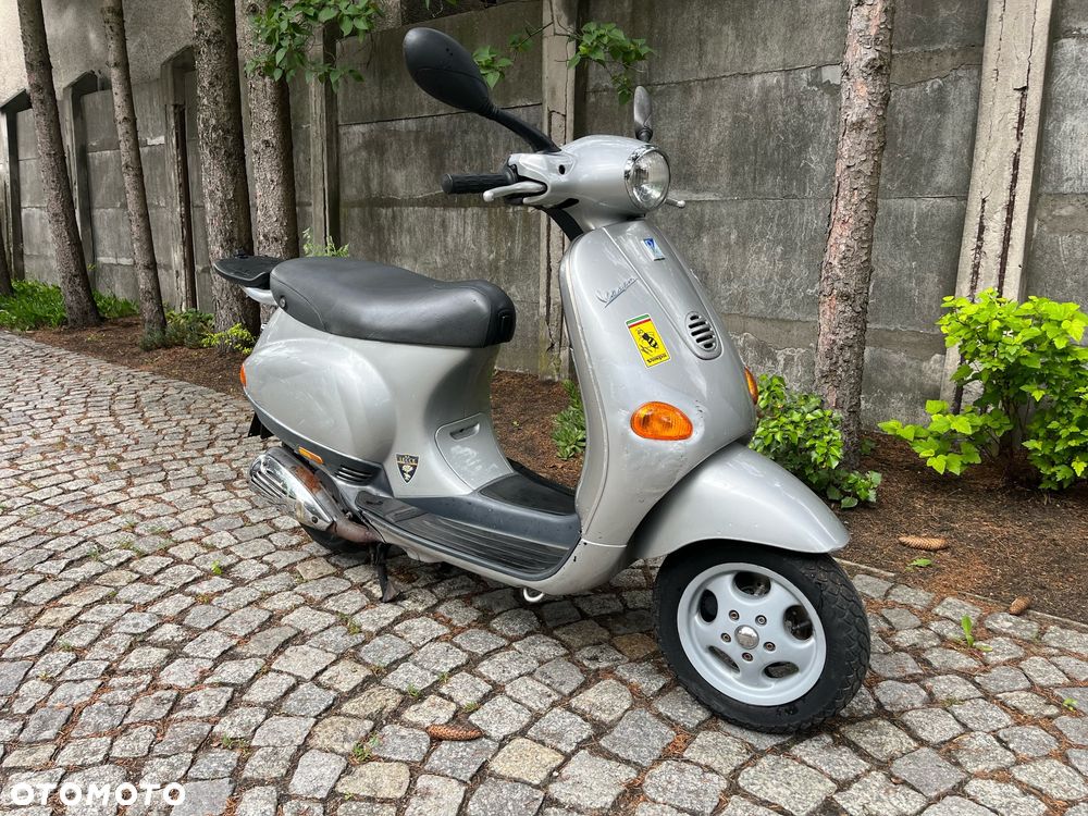 Vespa ET - 8