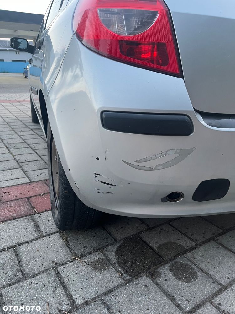 Renault Clio - 13