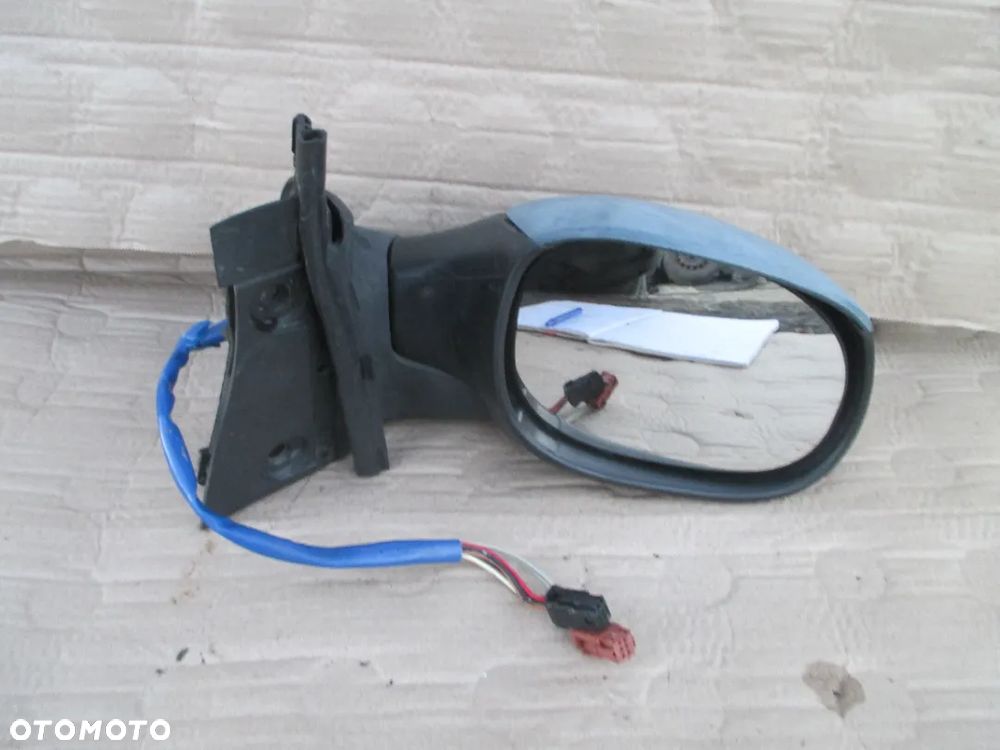Lusterko prawe PEUGEOT 1007 7 PIN EUROPA - 1