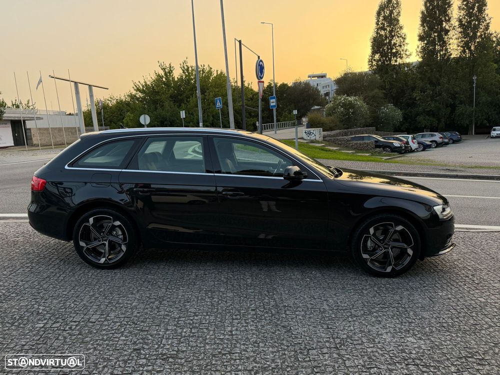 Audi A4 Avant 2.0 TDI Business Line - 12