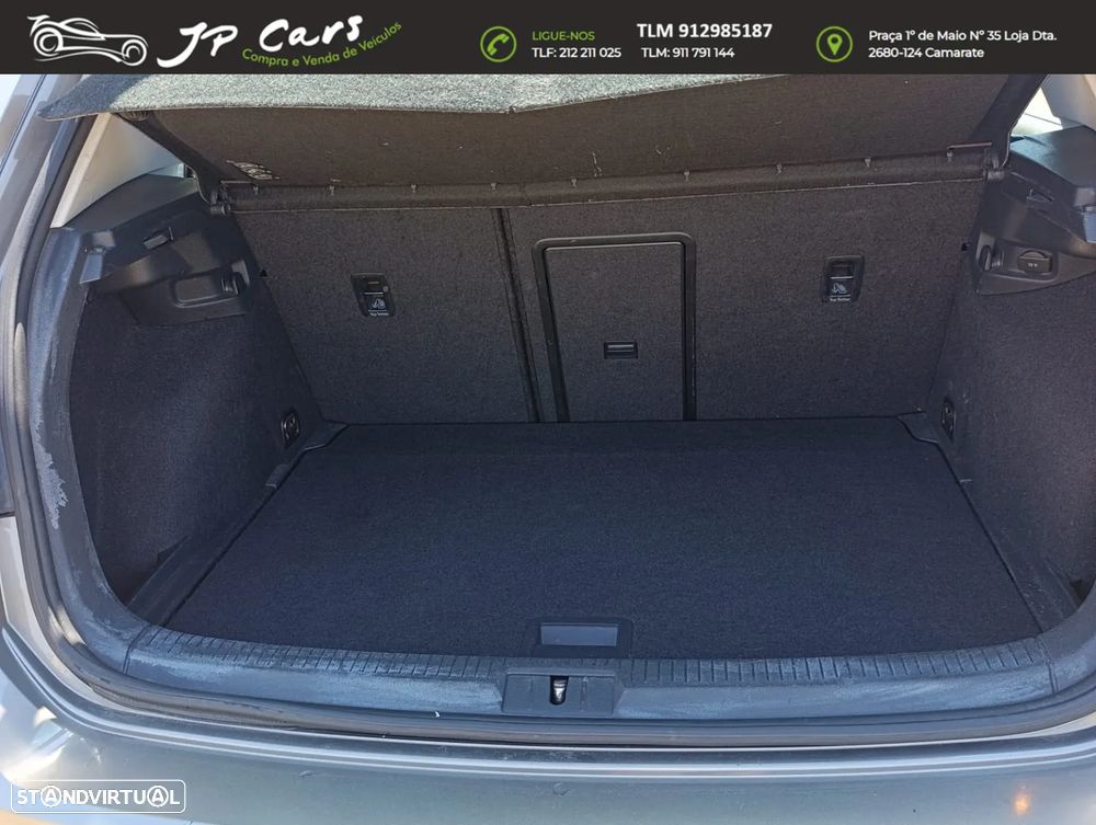 VW Golf 1.6 TDi Confortline DSG - 7
