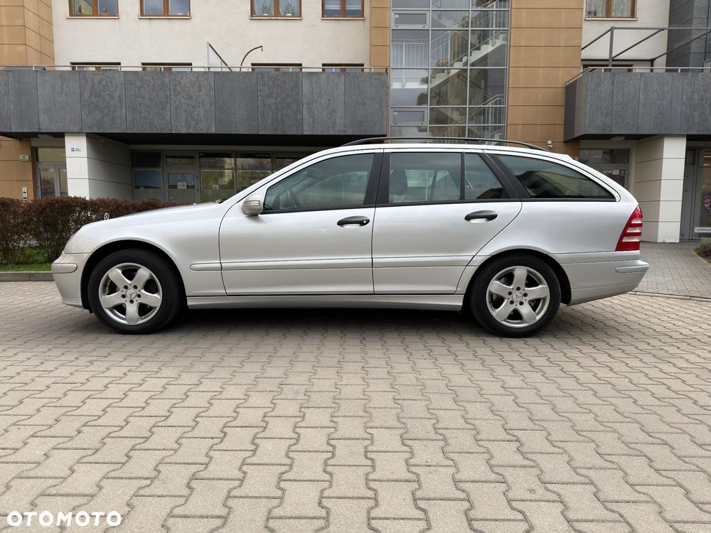 Mercedes-Benz Klasa C 200 T CDI Classic - 2