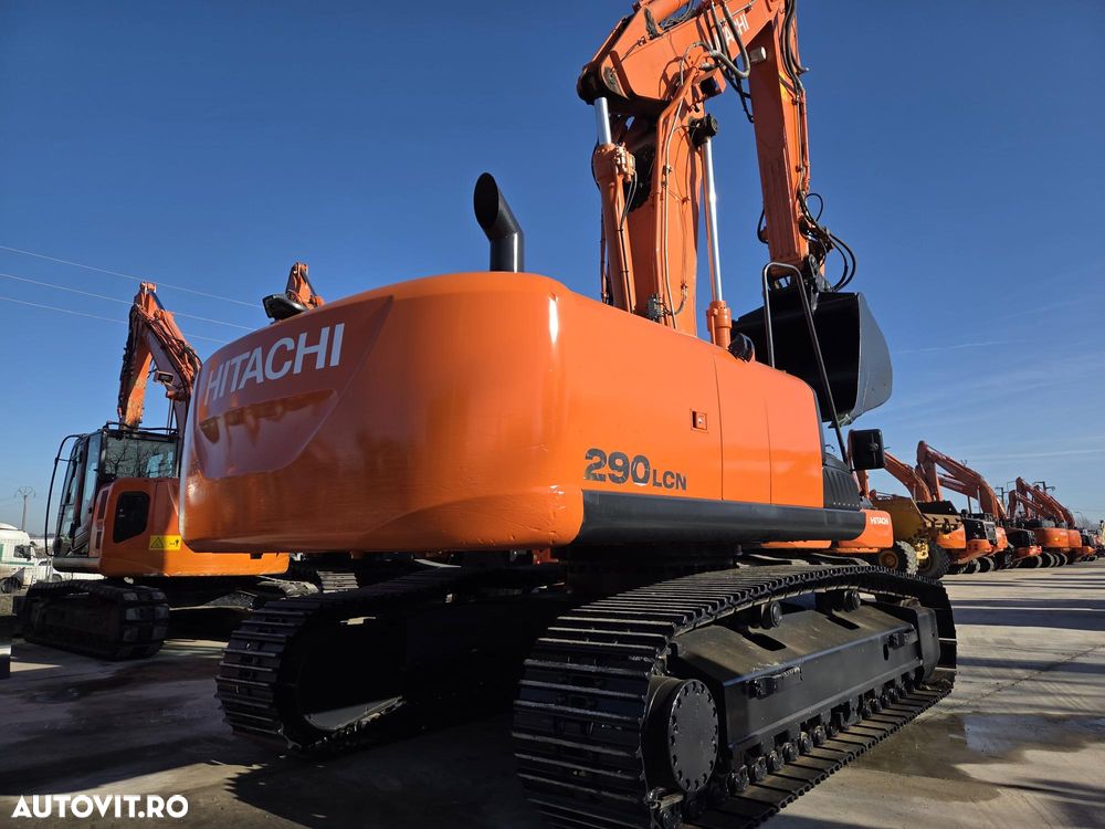 Hitachi ZX290LCN, 30 tone, 2014, 9.152h, latime 2,99m, 3 brate excavare, inst picon, inst rotire, gresare automata, Cupla rapida hidr, cupa 1,8mc, senile 80% ok, ad sapare 7m, bolt diam 90mm, 3 pompe hidr HITACHI, STARE BUNA-PROMOTIE 66.900 EUR+Tva - 1