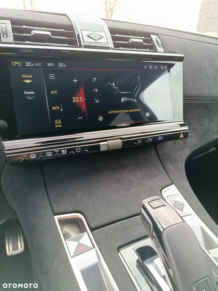 DS Automobiles DS 7 Crossback - 12