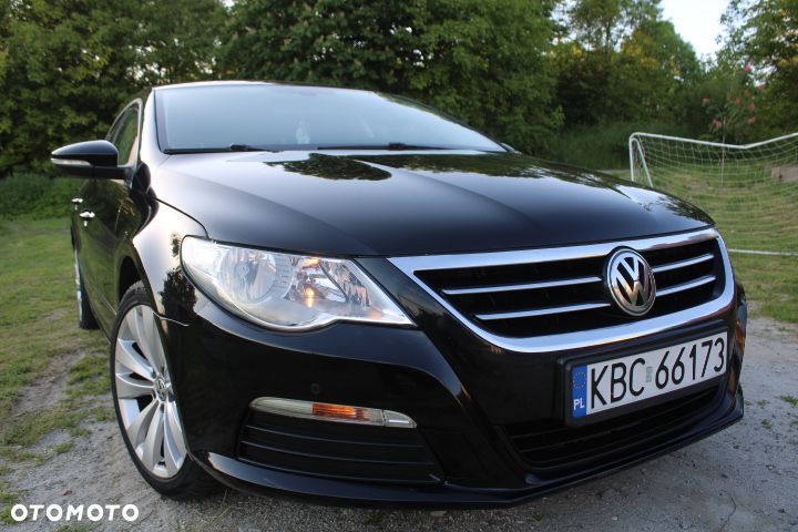 Volkswagen Passat CC - 16