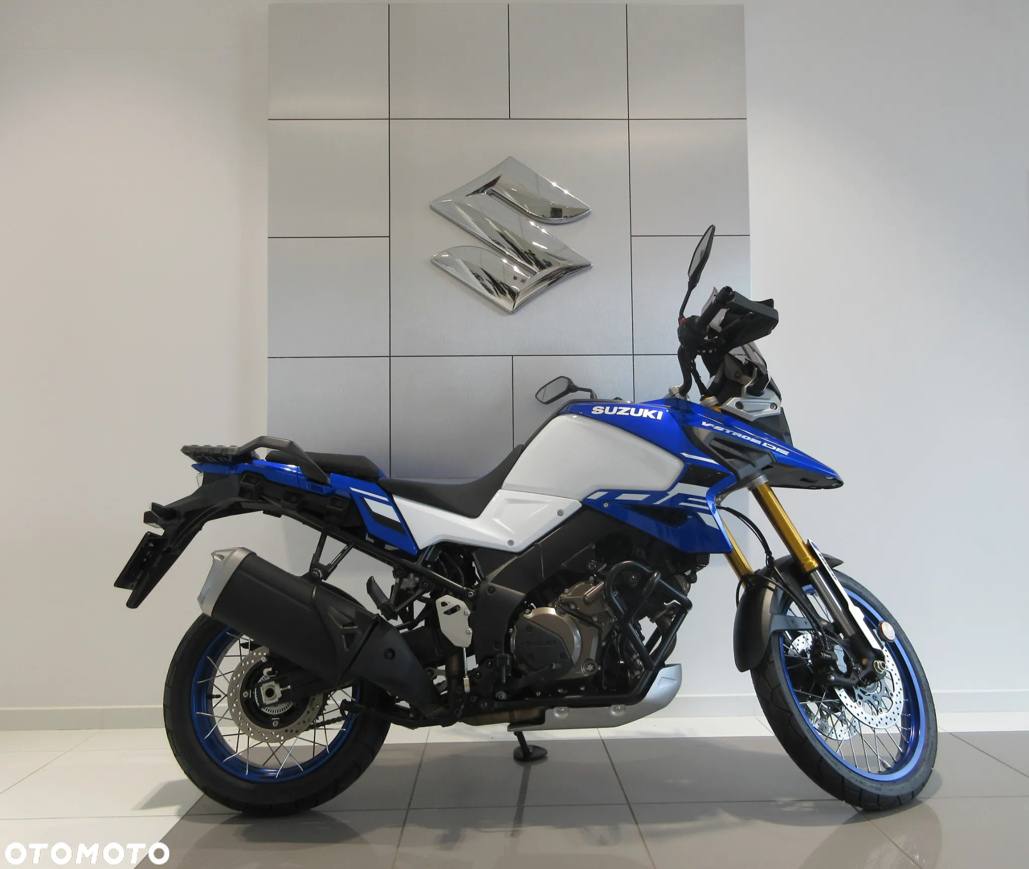 Suzuki V-STROM - 2